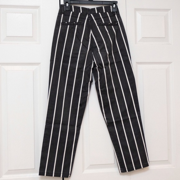 Volcom striped crop ankle pants, 24. G - Picture 1 of 14